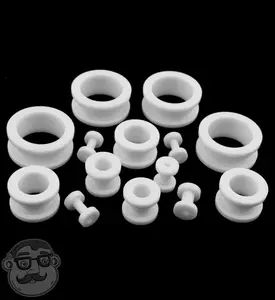 White Acrylic Screw on Tunnels White Acrylic Screw on Tunnels