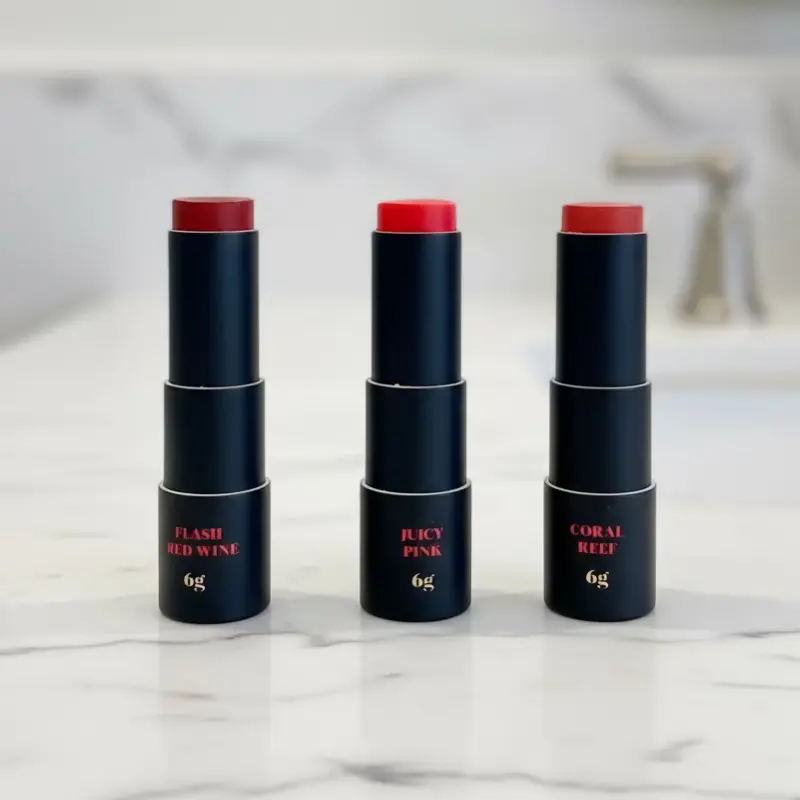 April’s Angels Organic Moisturizer Lip Care Trio (5 g each). Lip scrub + Tinted Lip Balm + Clear Lip Balm. Remove dead skin cells and Provide Deep lip skincare, comfort and Hydration. Nourishing. Natural Moisturizing Ingredients to Hydrate your Lips.