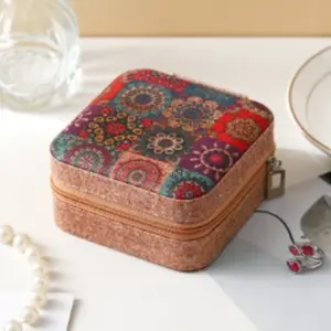 Portable Vintage Travel Jewelry Storage Box, Leather Small Size Ring Packaging Case, Cross-Border Jewellery Organizer