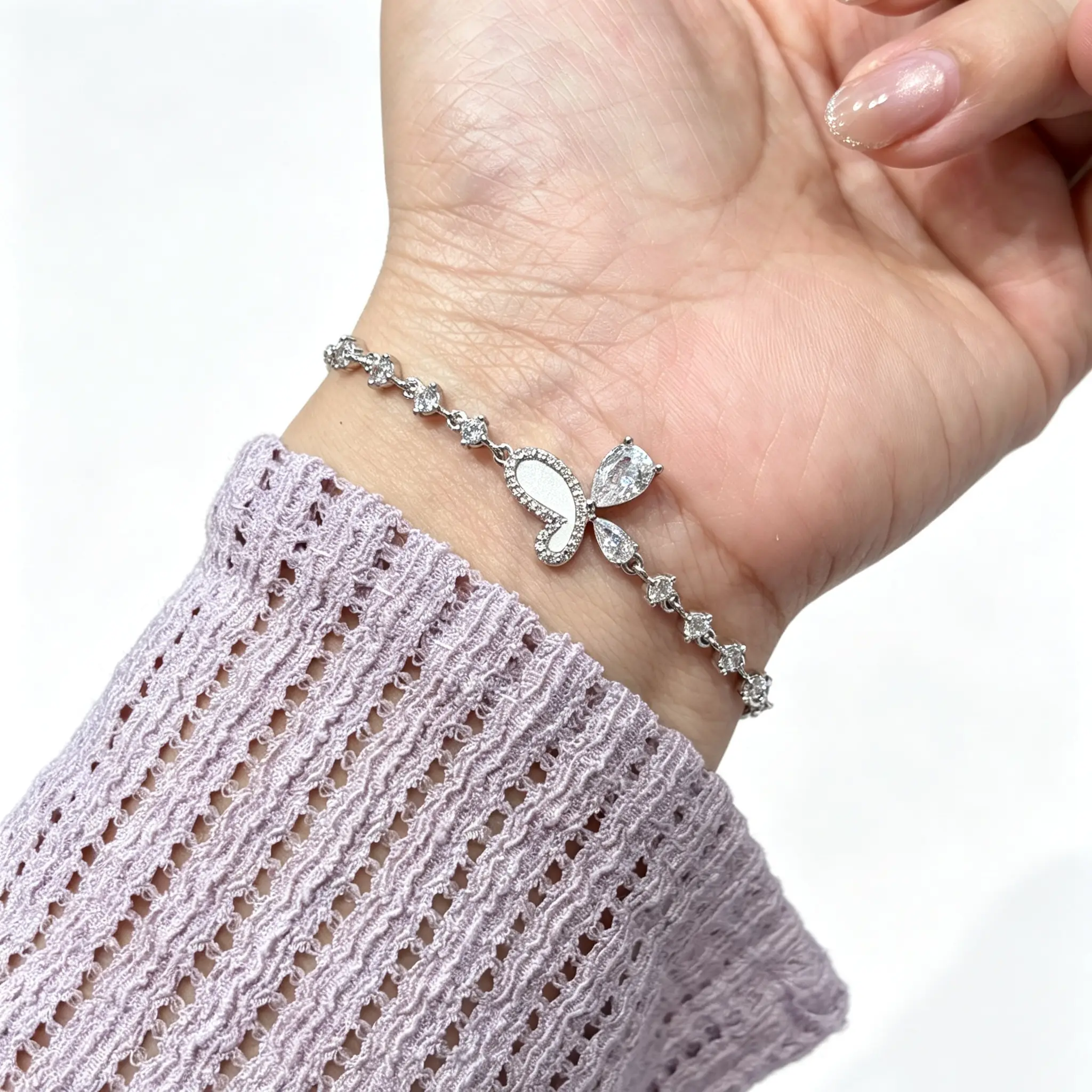 Luxury Butterfly Mother Of Pearl Cubic Zirconia Adjustable Bracelet, Affordable Luxury Valentine Engagement Party Bracelet Jewelry Gift For Women bangle style fashionable unisex fashion