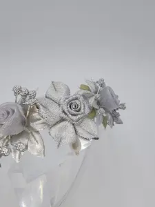 Metallic flower headpice