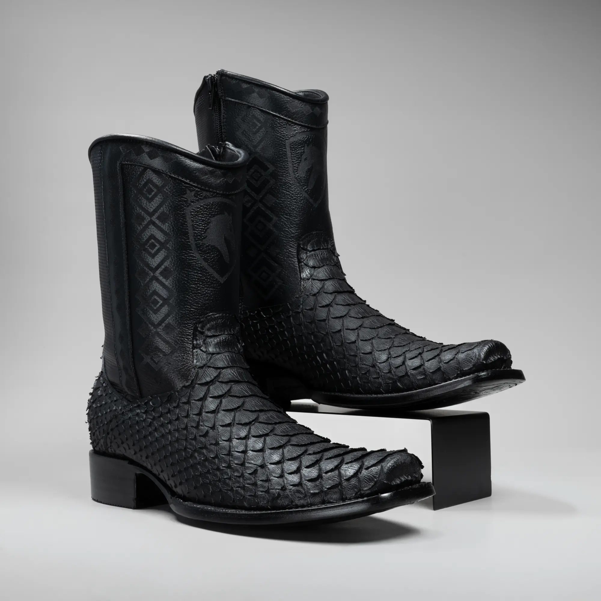 Cowboy Rodeo Cowhide Premium Leather Engraved Leather Boots With Zipper