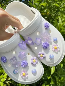 18-Piece Bear Rose Heart Flower Star DIY Detachable Decorative Accessories, Perfect for Sandals Flip Flops Garden Shoes Beach Shoes