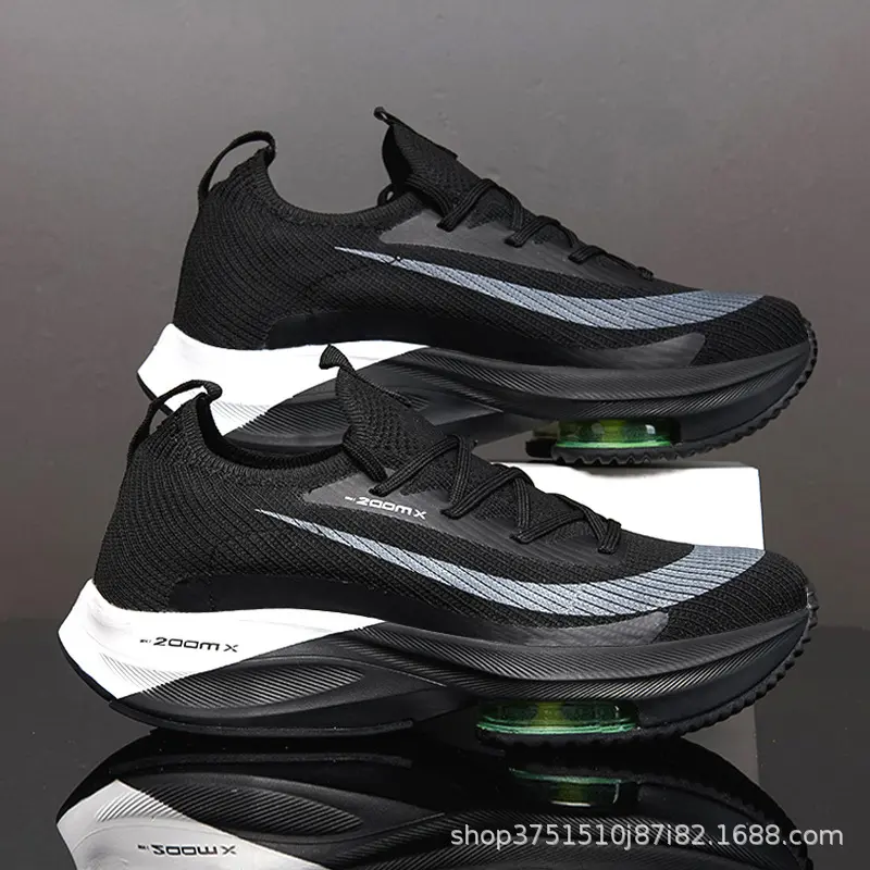 2000 black and white