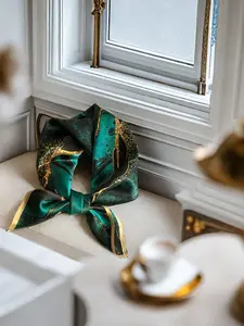 Gold Marble Pattern Scarf, Elegant Loose Fit Design, Perfect for All Occasions & Daily Wear, Ideal Gift for Holidays & Special Events