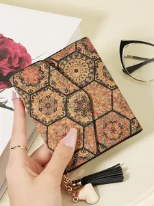 Fashionable women's multifunctional short wallet with metal heart and tassel decoration, Bifold Wallet, high-quality portable multi card slot women's short multifunctional coin purse, driver's license wallet, card bag, Pu Leather Wallet