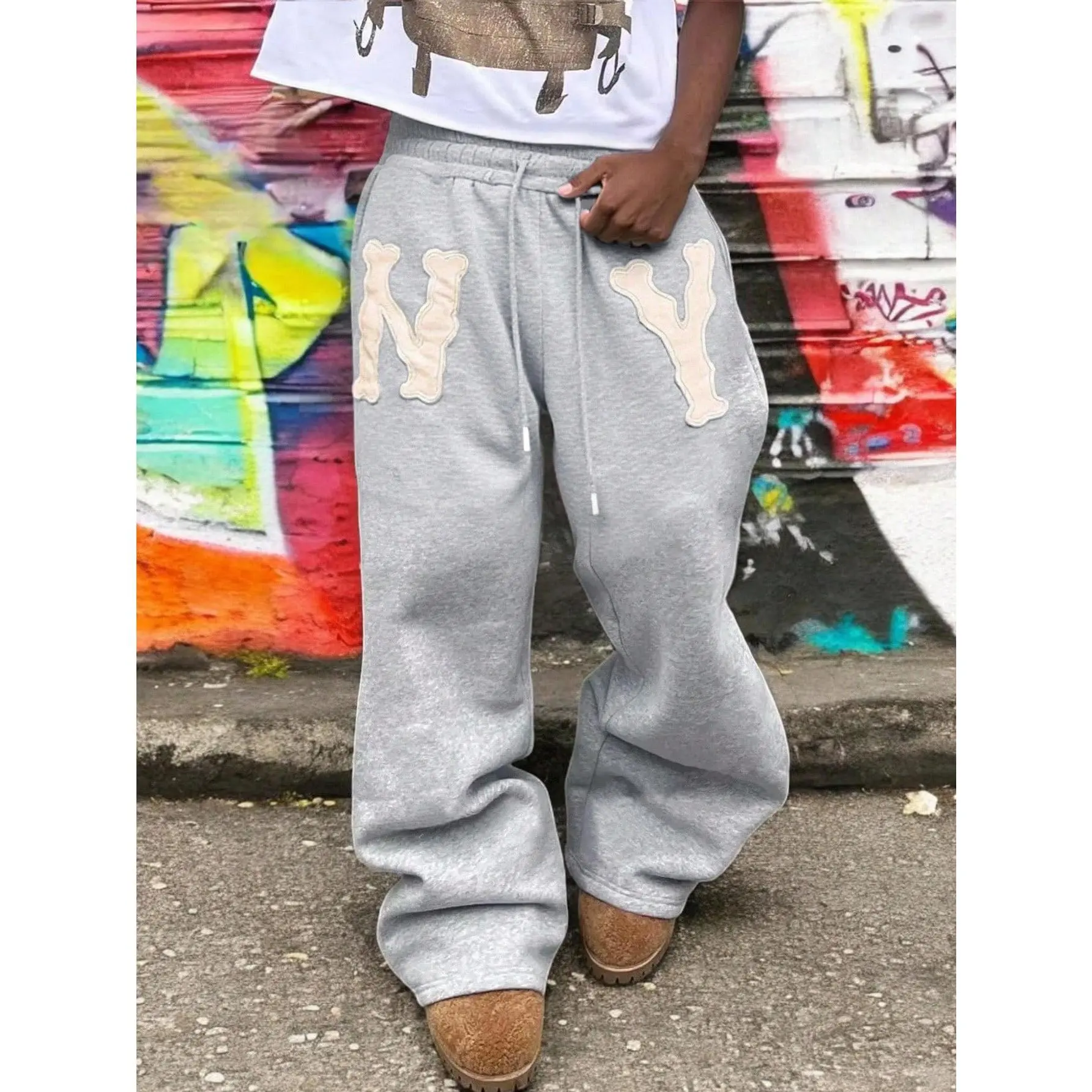 Men's Baggy Fleece-Lined Sweatpants, Wide-Leg Streetwear Tracksuit Bottoms with Letter Applique, Deep Pockets and Drawstring Waist, Baggy Sweatpants, Men's Baggy Sweatpants