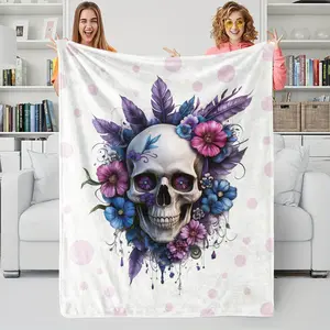 1 Pcs Polka Dot Floral Skull Flannel Blanket, Powder Blue Floral Printed Cover Blanket, Skin Friendly, Warm and Breathable, Suitable for Bohemian Style Lovers, Suitable for Bedroom, Living Room, Office, Car