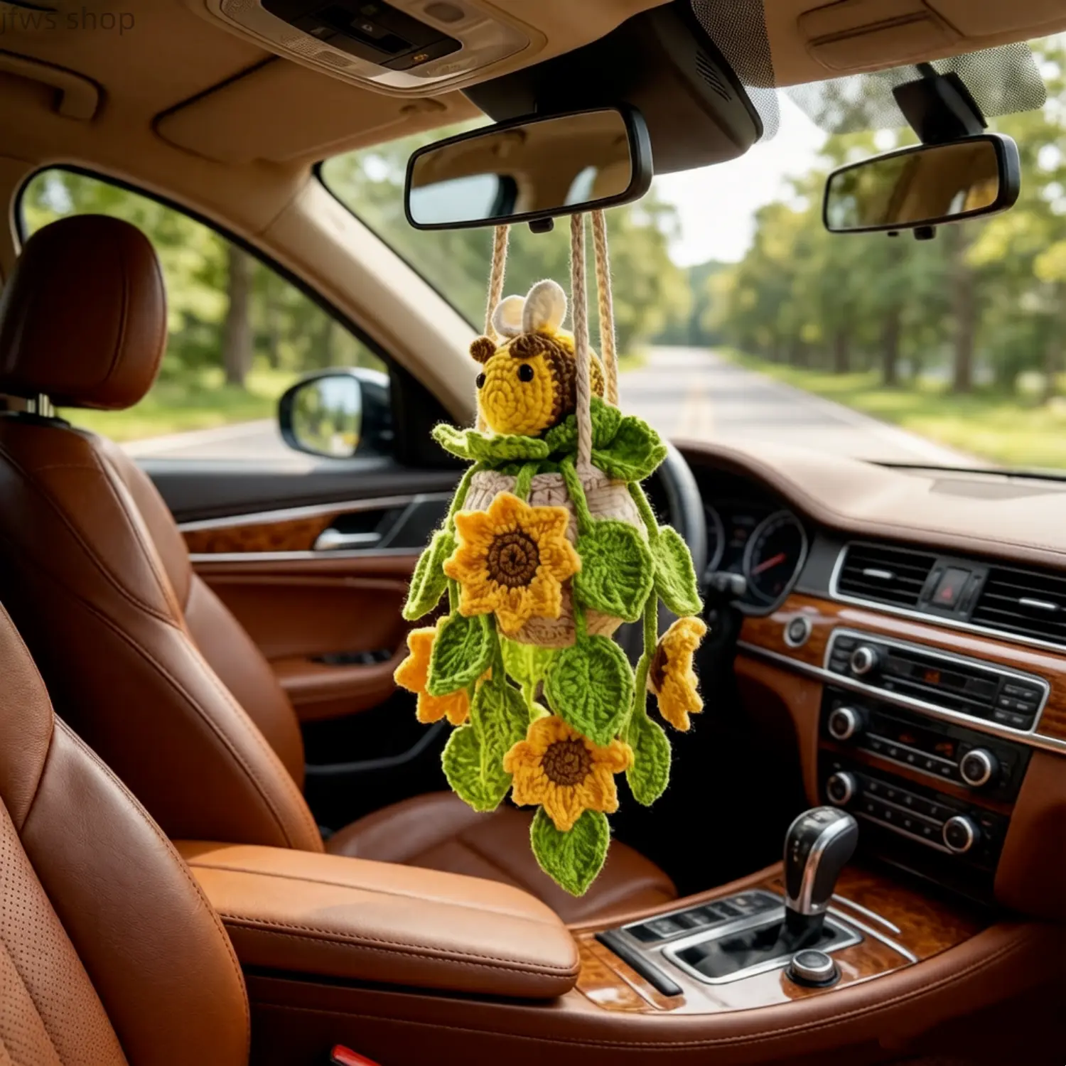 Girly Style Handmade Yarn Craft Decorative Crochet Sunflower Bee Hanging Charm - Lightweight No-Excess DIY Bag Accessory, Easy Hanging Practical Decor for Car Rearview Mirror & Female Enthusiasts