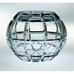 212 MAIN European Traditional Hand-Cut Crystal Glass Rose-Shaped 5 in. Tableware Bowl, Kitchenware Decoration Piece for Home Use