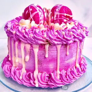 Strawberry cookie cake candle