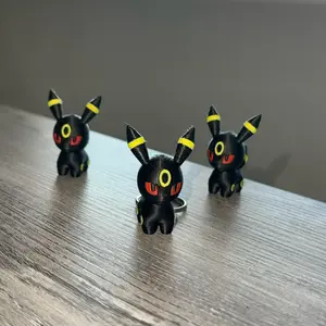Umbreon Keychain TCG, Black Design with Yellow Accents