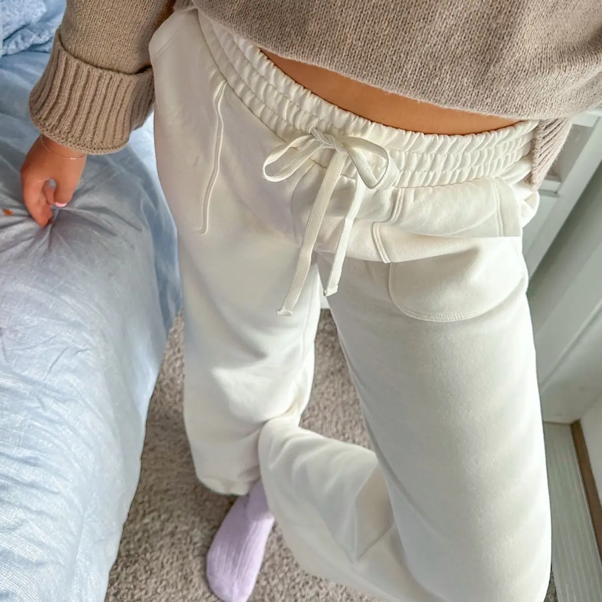 THE CLOUD NINE SWEATPANTS, Cozy Cream Sweatpants