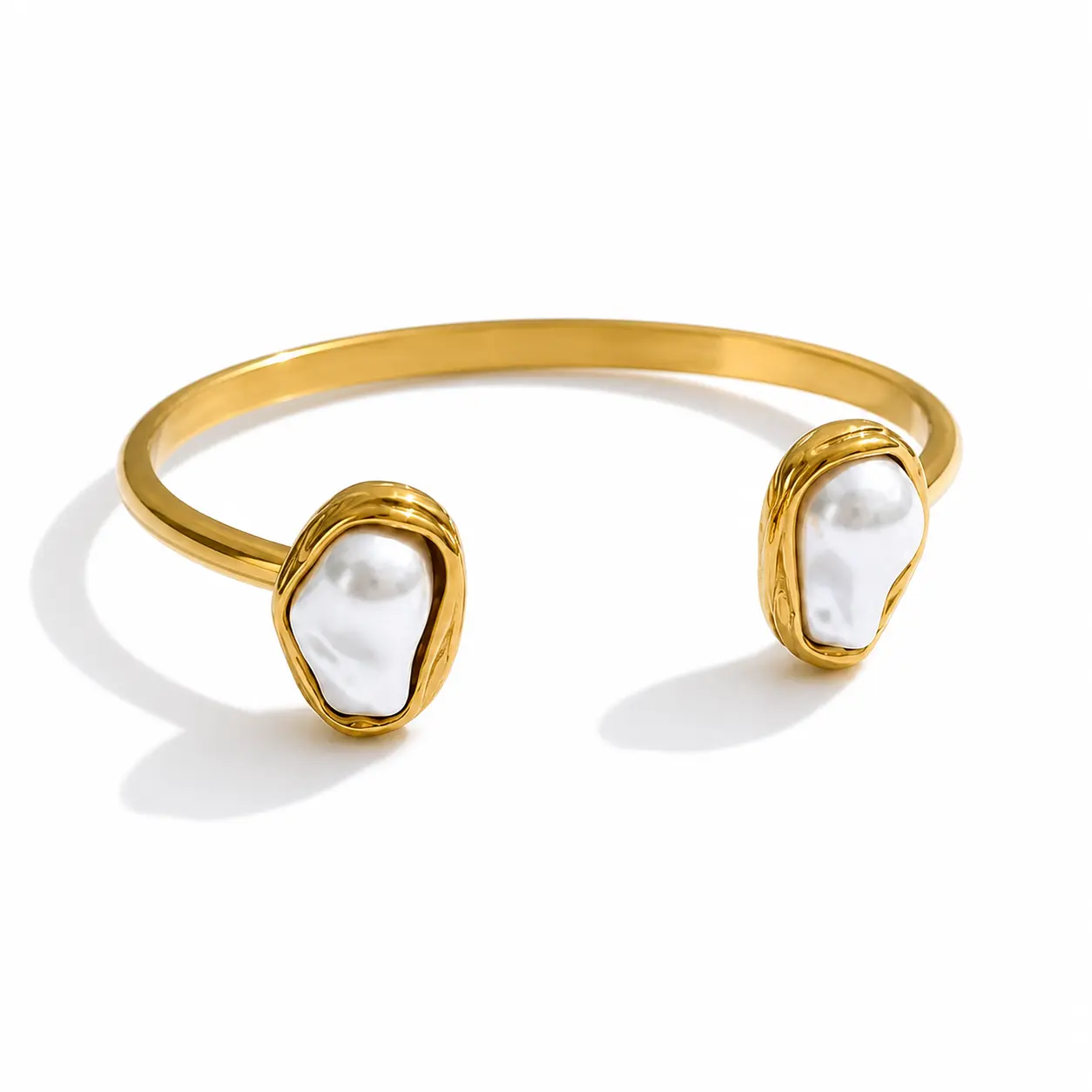 The Aura Bangle – Baroque Pearl Statement Cuff