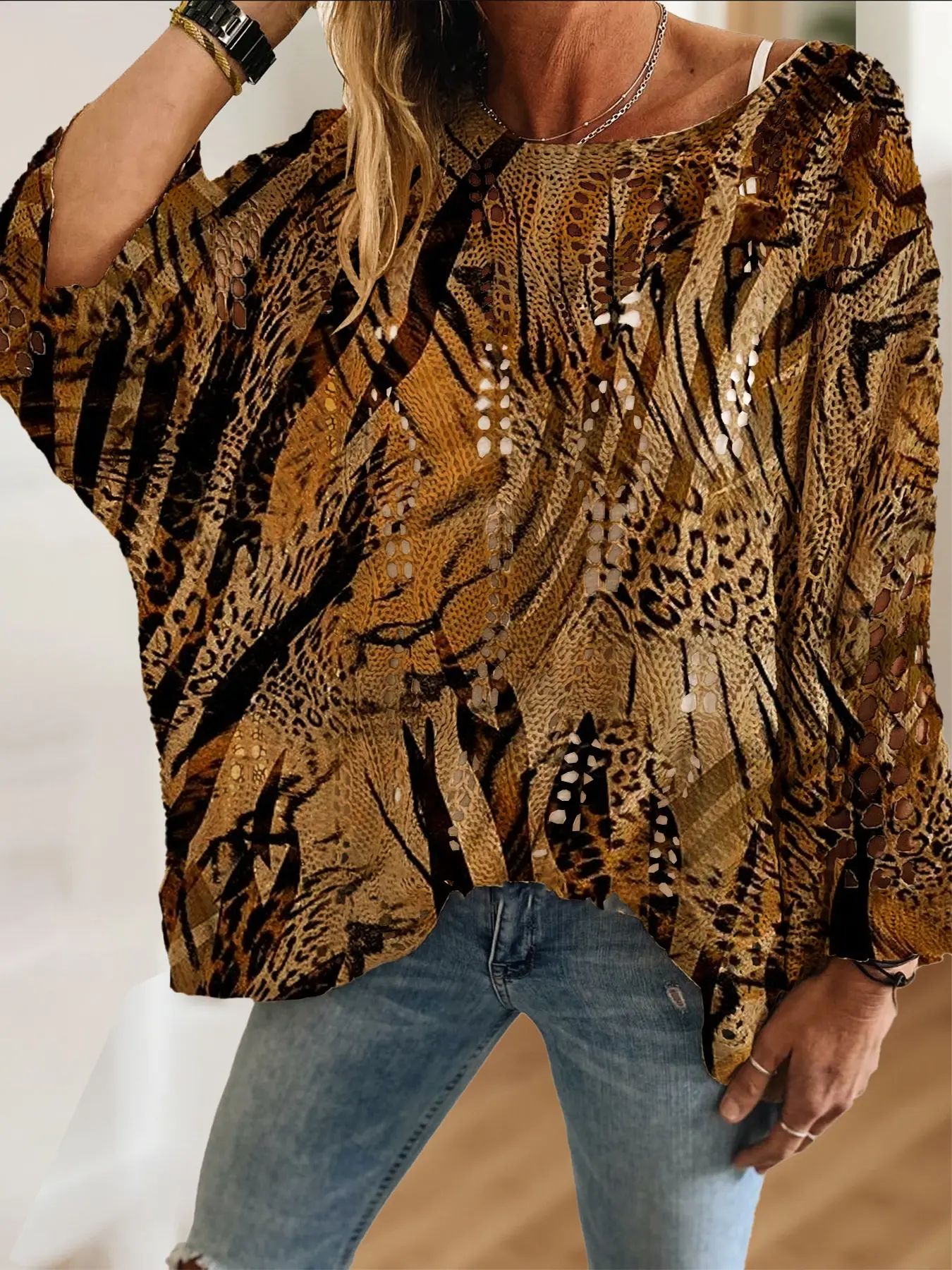 Spring Summer Women's Shoulder Cut Batwing Sleeve Knit Top with Tiger Print, Lightweight Breathable Long Sleeve, Boho Chic Sleeve, Casual Elegant Vacation Wear, Casual Boho Soft, Boho Style Shirt, Womenswear