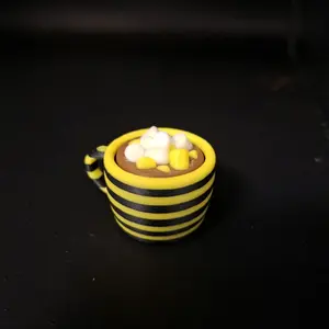 Bumble Bee Hot Chocolate Clicker Key Chain - Yellow & Black Design, Fun Accessory for Chocolate Lovers