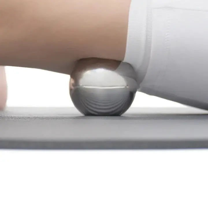IceShaker Cold Recovery Massage Ball