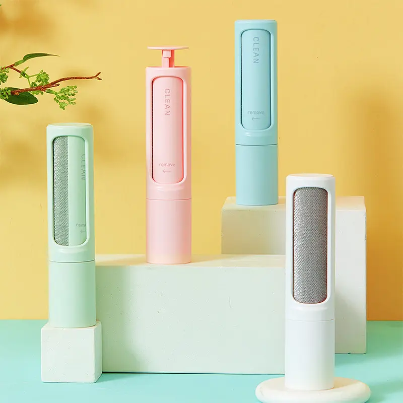 Pet Hair Remover Brush Reusable Lint Roller Self Cleaning Portable Tool for Cat Dog Fur Removal Effective Clothes Furniture Carpet Hair Dust Cleaner Brush
