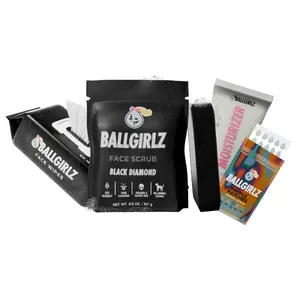Ballgirlz FACE Clear Skin Kit - Face Scrub, Moisturizer, Cleansing Wipes & Patches for Athletes - Removes Sweat & Dirt, Soothes Redness, Protects & Rebuilds Skin