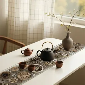 1PC 2D plane, simple style, wood color, concentric circle, printed fashion table flag, western restaurant, living room, coffee table table table decoration household table flag, outdoor picnic, party decoration table flag