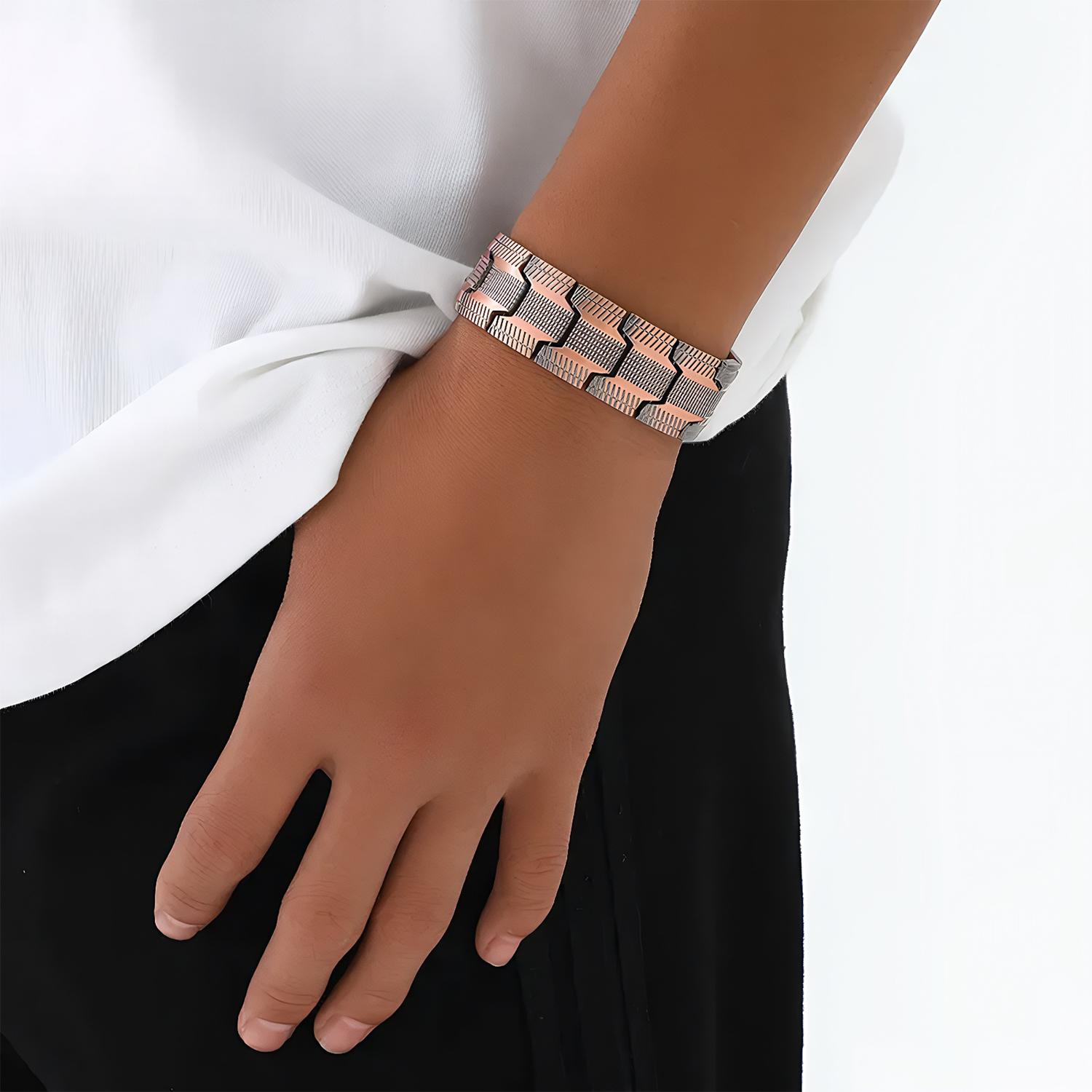 Men's Copper Magnetic Bracelet Triple Strong Magnets, Adjustable Magnetic Therapy Bracelet for Joint Pain Relief & Energy Circulation, Jewelry Gift for Valentine's Day Father's Day