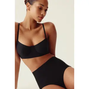 H&M 2-pack invisible light shaping briefs