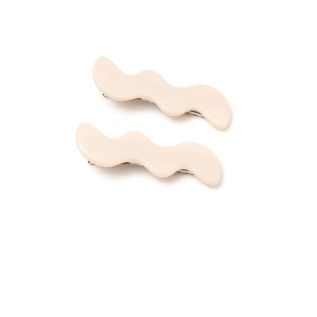 Wavy Clip Set in Cream