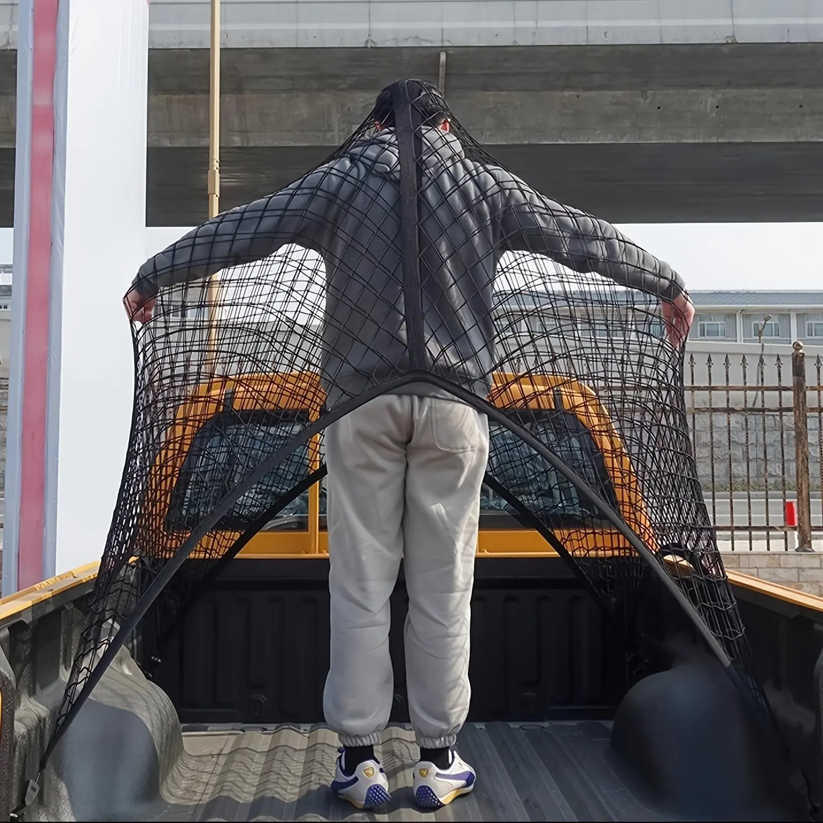 Truck Bed Net, Cargo Net, High Elasticity, Secure Fit, Universal Use, Easy Installation, Durable Heavy Duty Nylon Material, Ideal for Storage