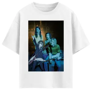 K-ON T-shirt & Sweatshirt, Yui Hirasawa Singer Graphic Tee, Y2k Vintage Oversized Unisex Streetwear, Anime Gifts for Him Her