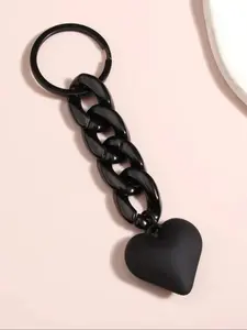 Heart Chain Keychain for Boho Style Lovers, Cute Accessory for All Seasons, Perfect Gift for Friends and Family
