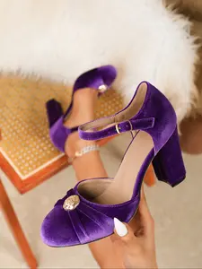 Elegant Vintage Latin Dance Shoes, Fashion Round Toe Chunky Mid Heel High Heels, Comfortable Textile Upper, Rubber Sole, Party Wear