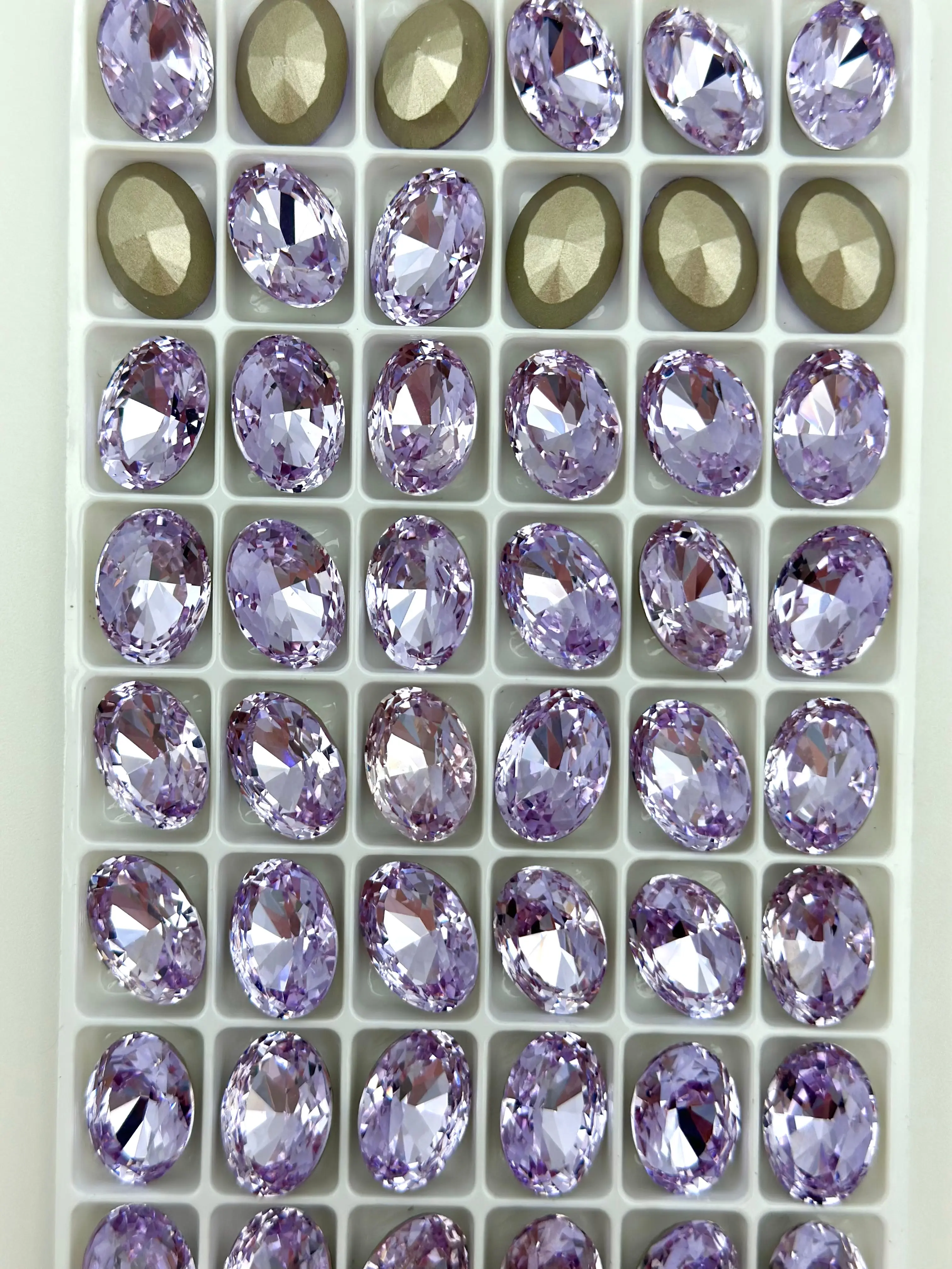 Luxe 10*14mm Large Oval Shape Foiled Pointed Back Rhinestones for Nails Arts and DIY