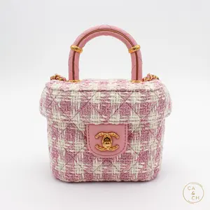 Pre-owned CHANEL Tweed Crossbody Bags Vanity Crossbody Bag in Pink and White