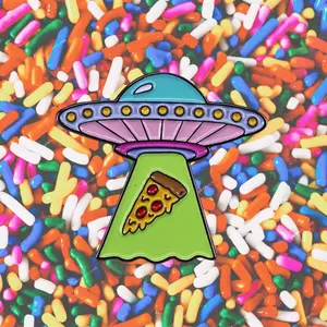 PIZZA UFO PIN
