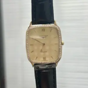 Longines Vintage Quartz Gold Plated 28mm Yellow Dial Diamond MWT000625