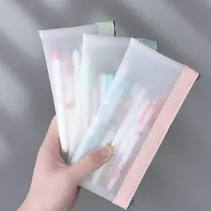 Pack of 3 Clear PVC Pencil Pouches, Hypoallergenic Zippered Makeup Bags, Transparent School & Office Storage Accessories Coloring Supplies Markers Multifunctional Stationery