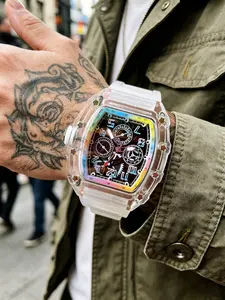 Transparent Barrel Watch Case with Rainbow Bezel, Fashionable Quartz Watch, Rubber Strap, Waterproof, Stylish and Versatile