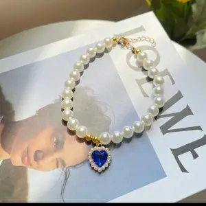 Pet Jewelry Cat Dog Necklace Retro Love Crystal Pendant Necklace with Pearl Accents Pet Products