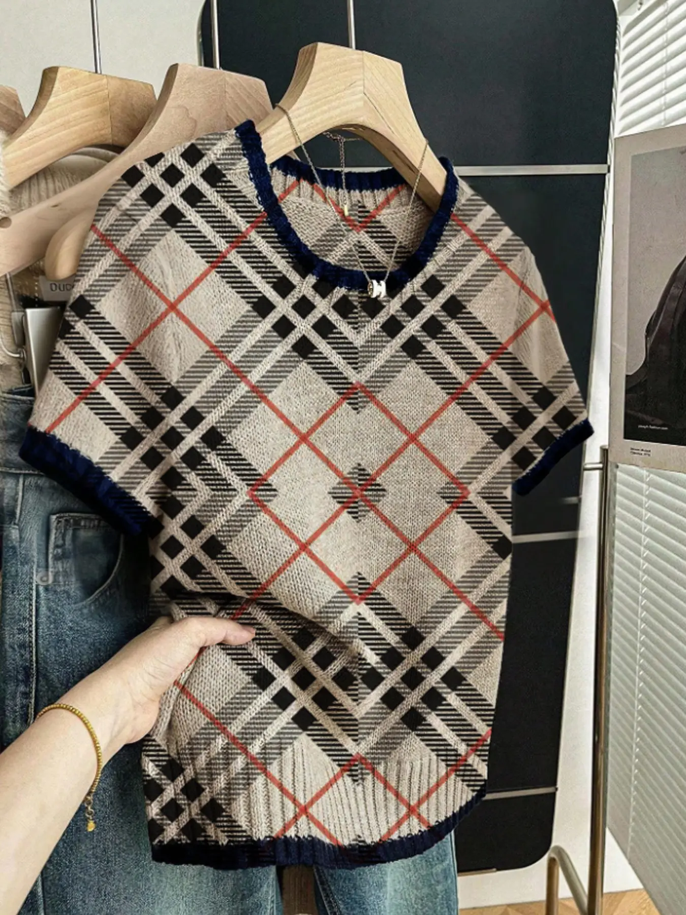 Geometric Stripe Colorblock Plaid Print Round Neck Knitted Sweater, Casual Chic Fitted Short Sleeve Knitwear for Spring Summer Fall, Comfortable Warm Women's Clothing Tops