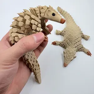 3D Printed Armored Pangolin Joint Decorative Statue Model, Desktop Ornament and Collectible, Unique Desk Decoration, Collectible Figurines