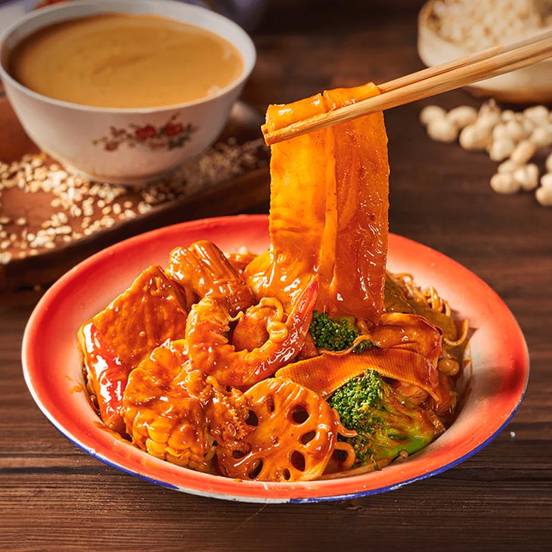 TASTE MATTERS Spicy Noodle Sauce 2 Pack with Sesame Paste 5.6 oz Authentic Northeast Flavor