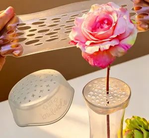 Flower Vase Grid Holder – Instantly Create Professional Flower Arrangements, Reusable Stretch Floral Organizer Keeps Stems Secure & Beautiful, Perfect for Roses, Bouquets, Table Decor & Gifts