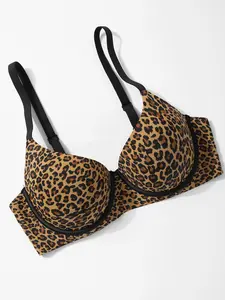 1 pack / 3 colors - Leopard print seamless bra - Four rows, two clasps - XS - XL size - Adjustable for shaping and support during exercise - Suitable for daily wear, parties, yoga - Comfortable, breathable, fits well and is skin-friendly - Women's bra
