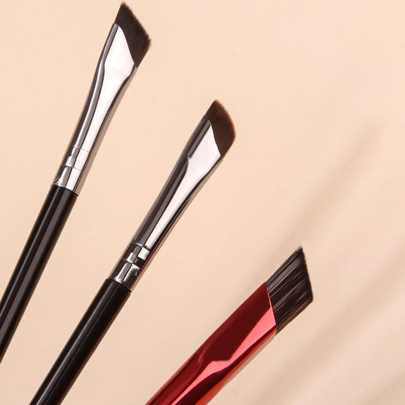 Multifunctional Ultra-Thin Eyeliner Brush, Detailed 3D Brush, Angled Blade Makeup Brush, Soft Non-Fall off Eyeliner Pen, Beginner Essential, Eye Makeup Brushes