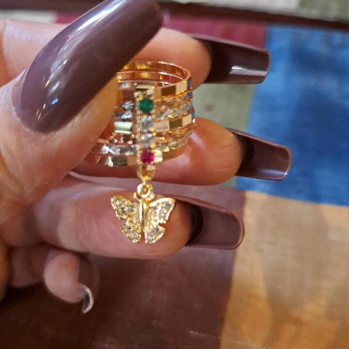 anillo semanario d mariposa blanca oro laminado d 18k