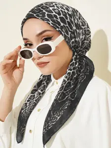 Women's Leopard Pop Art Print Soft Fabric Comfortable Fashionable Sleep Cap, Modest Design Ramadan Fashion Lazy Style Headscarf Hat