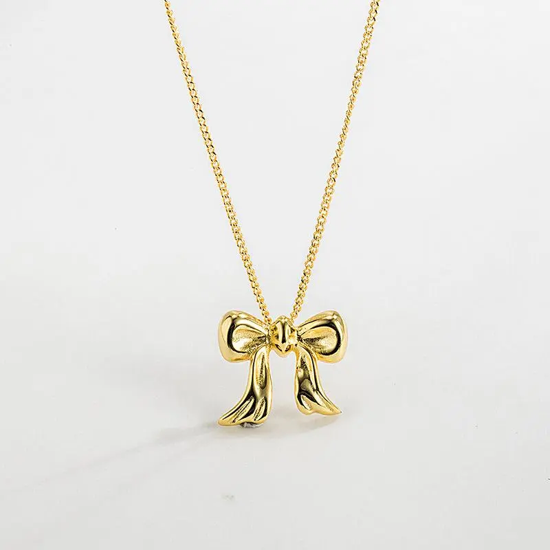 Women's Light Luxury Bow Collarbone Chain - Fashion Artificial Gemstone Jewelry, Color-Preserving, Versatile Necklace