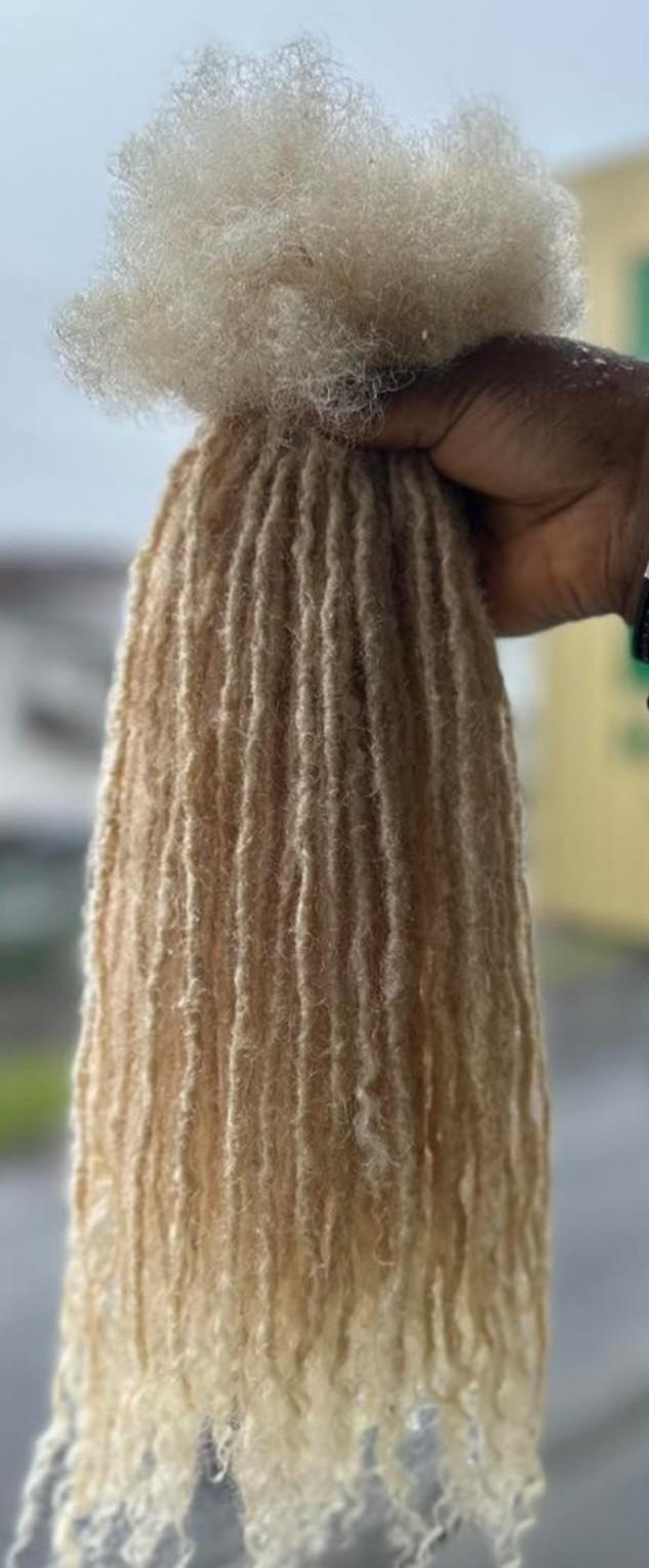 100%  human hair sisterlocs extensions 12inches black 200locs