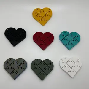 3D printed key chains, phone holders, name plates, card holders, holiday decorations and more