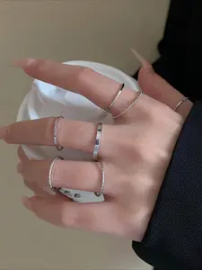 Seven-piece round fashion stackable rings set, simple and fashionable Japanese and Korean style, suitable for daily life and banquets